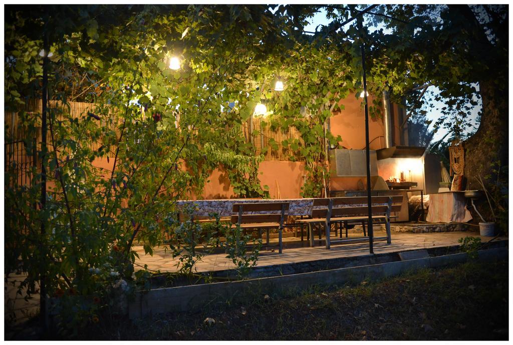 Anna Christina Apartments Metamorfosi  Exterior foto